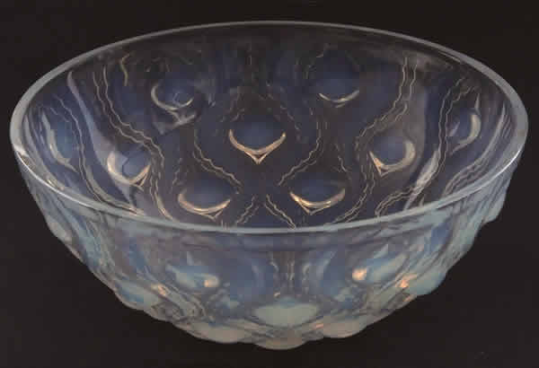 R. Lalique Bulbes Bowl
