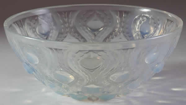 R. Lalique Bulbes Bowl