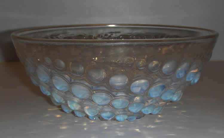 R. Lalique Volutes Bowl