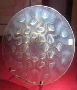 R. Lalique Bulbes Plate