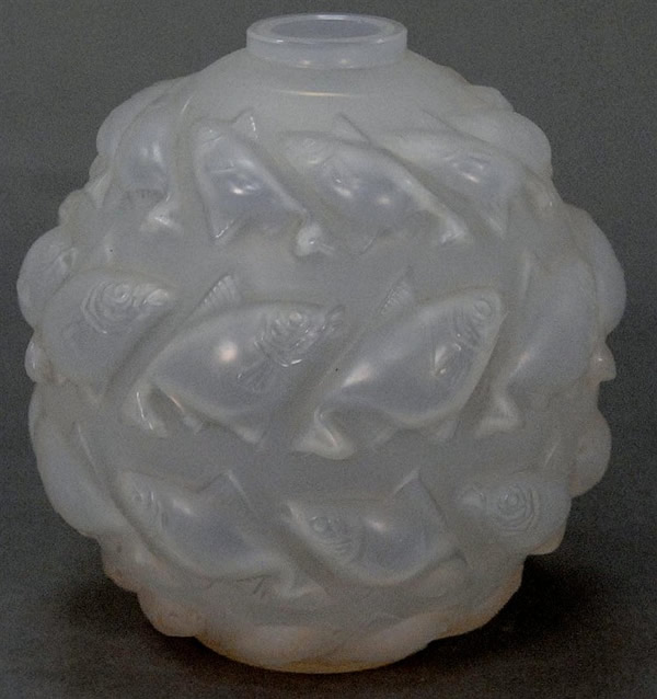 R. Lalique Camaret Vase