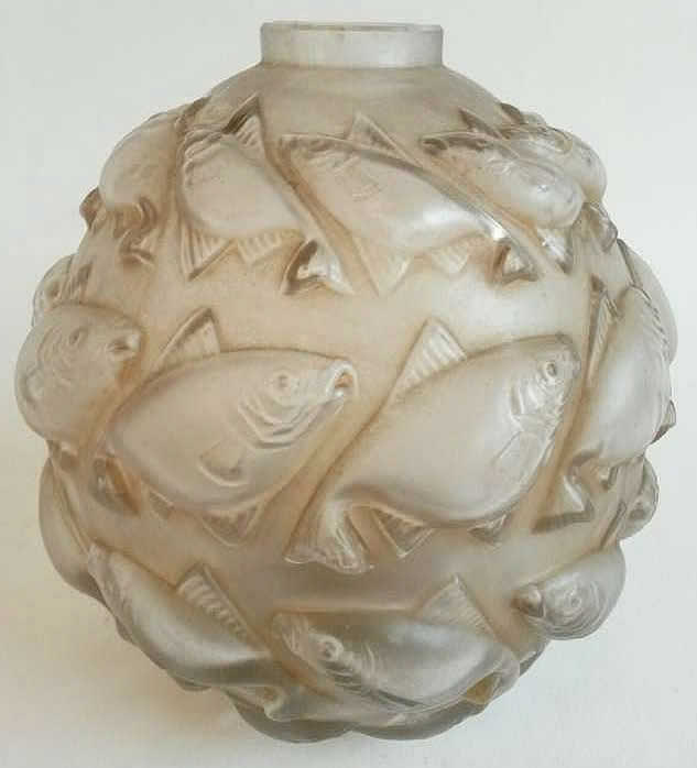 R. Lalique Camaret Vase