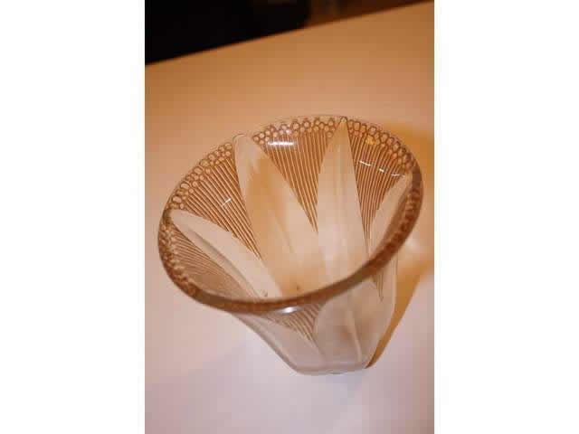 R. Lalique Campanule Vase