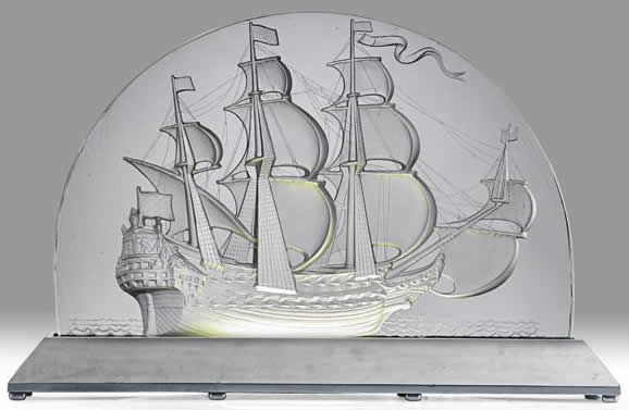 R. Lalique Caravelle Centerpiece