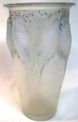 R. Lalique Ceylan Vase