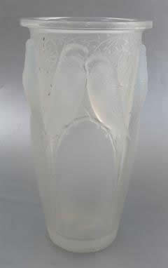 R. Lalique Ceylan Vase