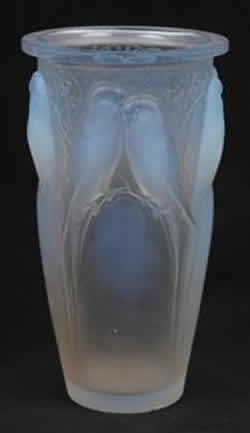 R. Lalique Ceylan Vase