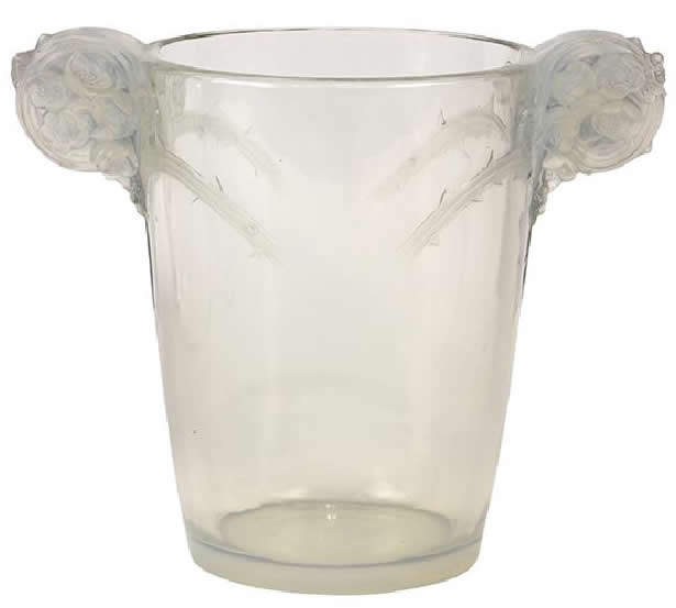 R. Lalique Chamarande Vase