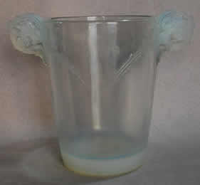 R. Lalique Chamarande Vase