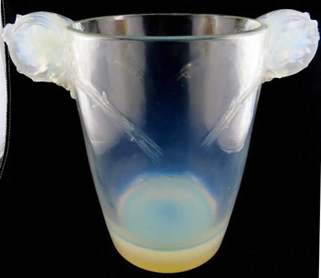 R. Lalique Chamarande Vase