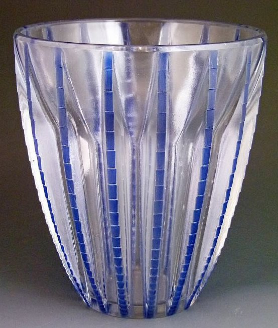 R. Lalique Chamonix Vase