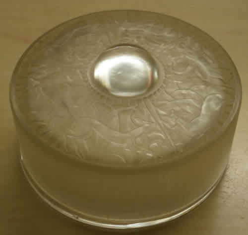 R. Lalique Chantilly Box
