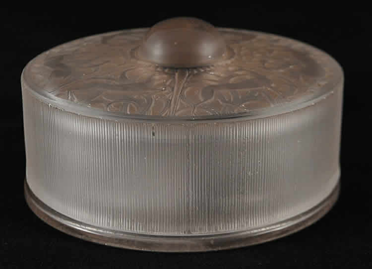 R. Lalique Chantilly Box
