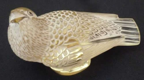R. Lalique Chardonneret Moqueur Paperweight
