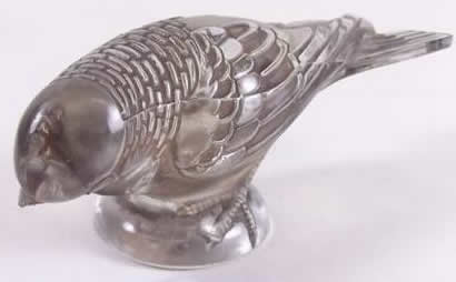 R. Lalique Chardonneret Timide Paperweight