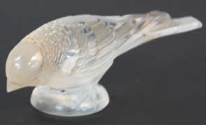R. Lalique Chardonneret Timide Paperweight
