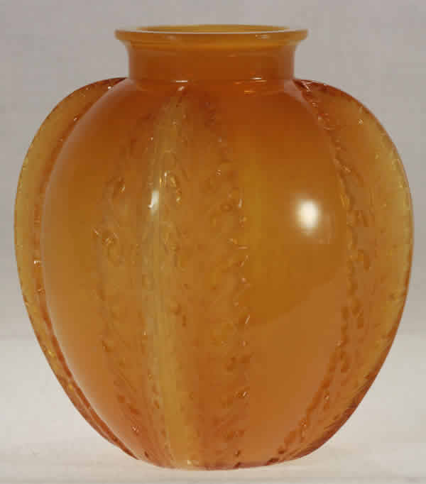 R. Lalique Chardons Vase