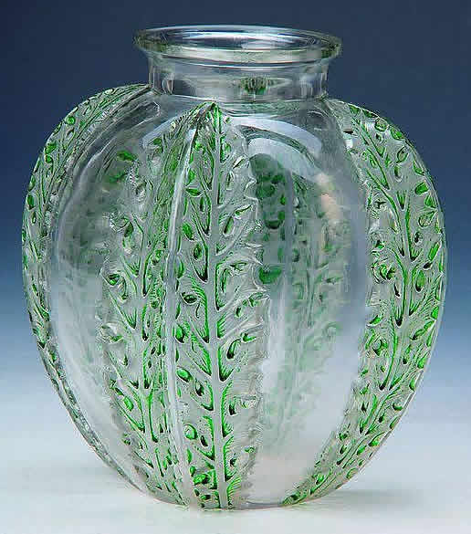 R. Lalique Chardons Vase