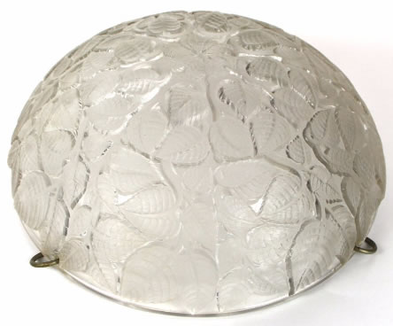 R. Lalique Charmes Light Shade