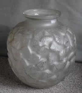 R. Lalique Charmilles Vase