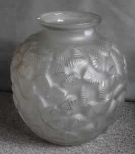 R. Lalique Charmilles Vase
