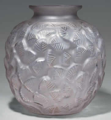 R. Lalique Charmilles Vase