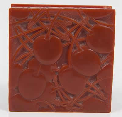 R. Lalique Cherries Box