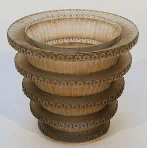 R. Lalique Chevreuse Vase