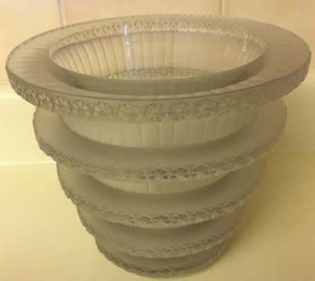 R. Lalique Chevreuse Vase