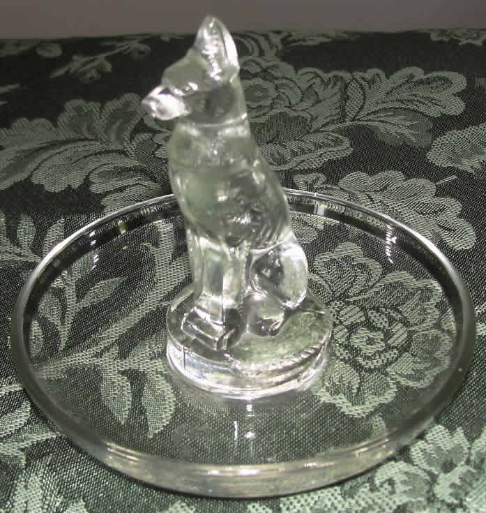 R. Lalique Chien Ashtray