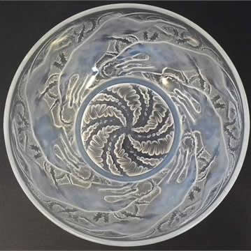 R. Lalique Chiens Coupe