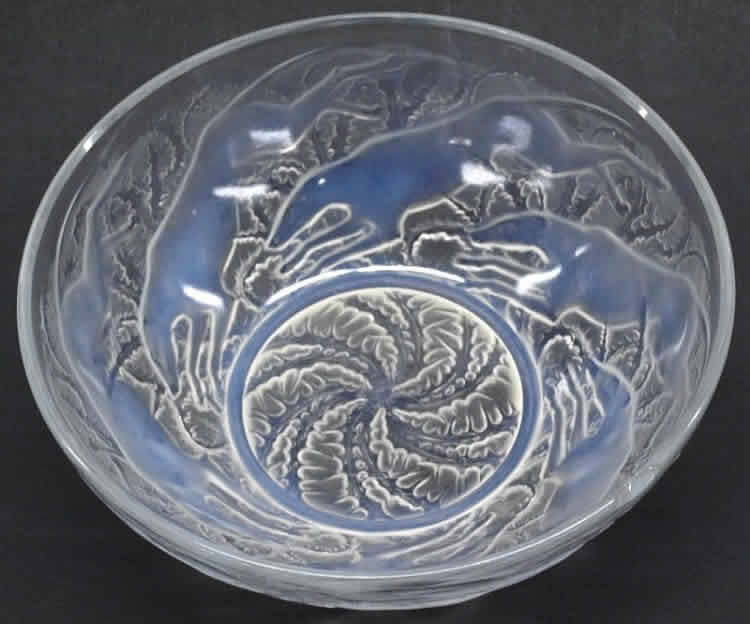 R. Lalique Chiens Bowl