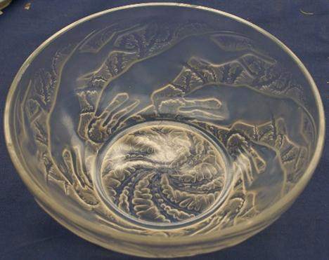 R. Lalique Chiens Coupe