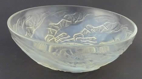 R. Lalique Chiens Bowl