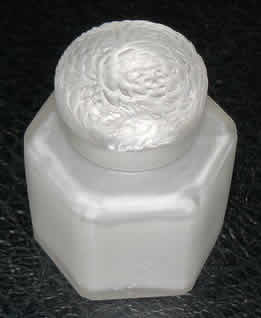 R. Lalique Chrysantheme Pot A Creme
