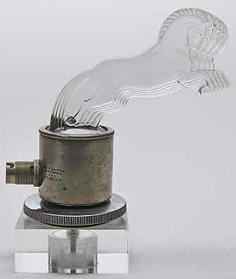 R. Lalique Cinq Chevaux Bouchon De Radiateur