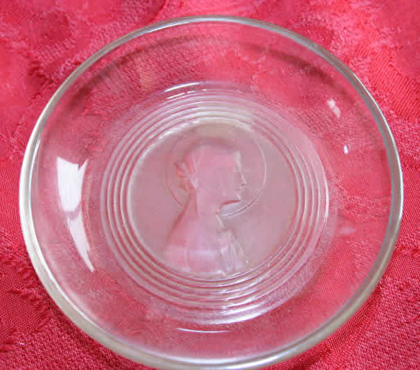 R. Lalique Clos Sainte-Odile Bowl