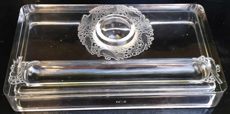 R. Lalique Colbert Encrier
