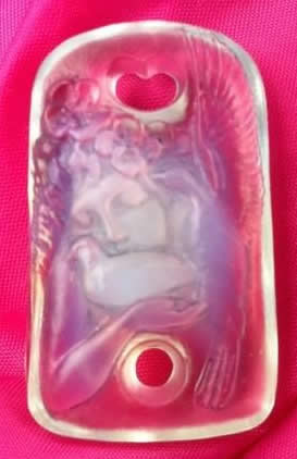 R. Lalique Colombes Pendant