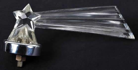 R. Lalique Comete Mascot