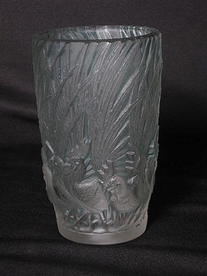 R. Lalique Coqs et Plumes Vase