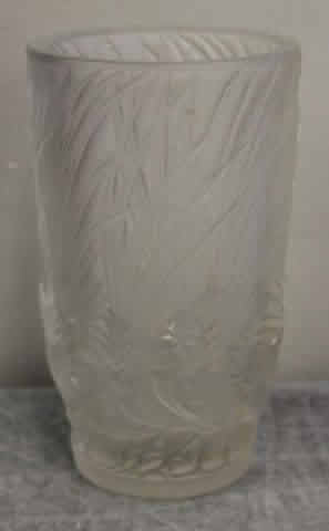 R. Lalique Coqs Et Plumes Vase