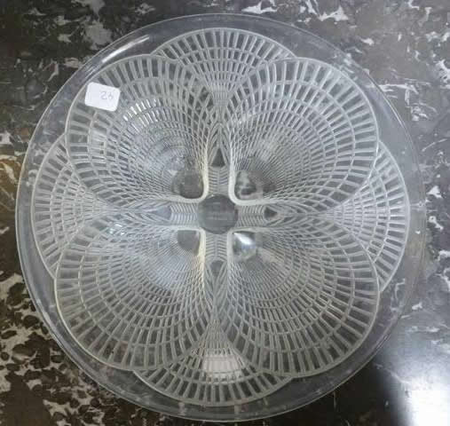 R. Lalique Coquilles Plate