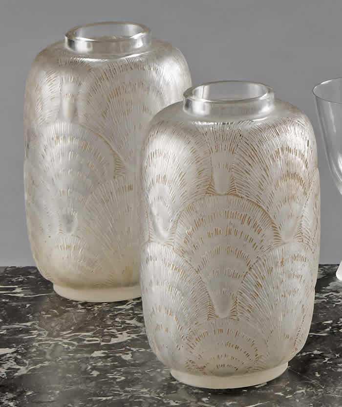 R. Lalique Coquilles Vase