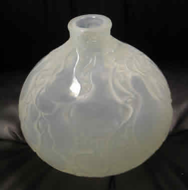 R. Lalique Courges Vase