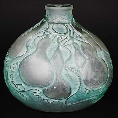 R. Lalique Courges Vase