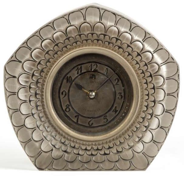 R. Lalique Dahlia Clock