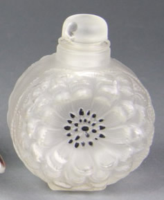 Rene Lalique Dahlia Perfume Bottle 