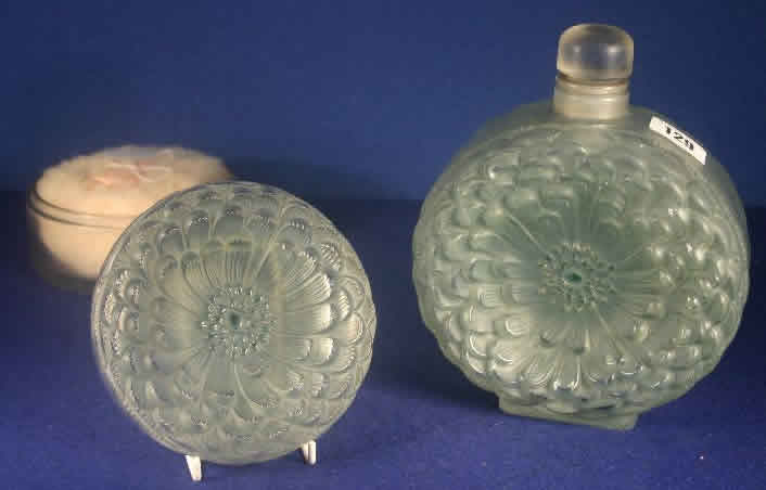 R. Lalique Dahlia Powder Box