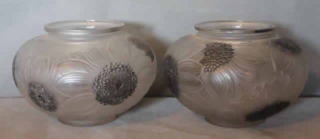 R. Lalique Dahlias Vase